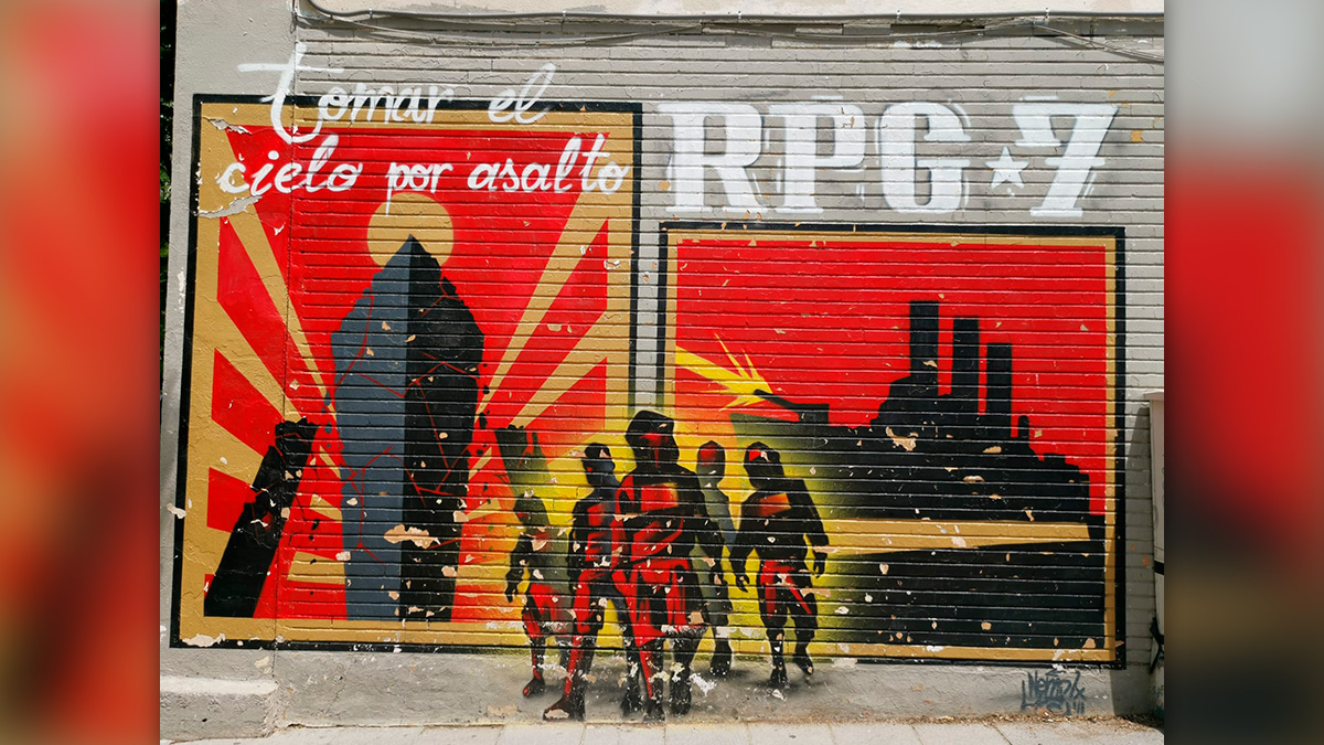 Mural comunista en el colegio CEIP Honduras de Vallecas.