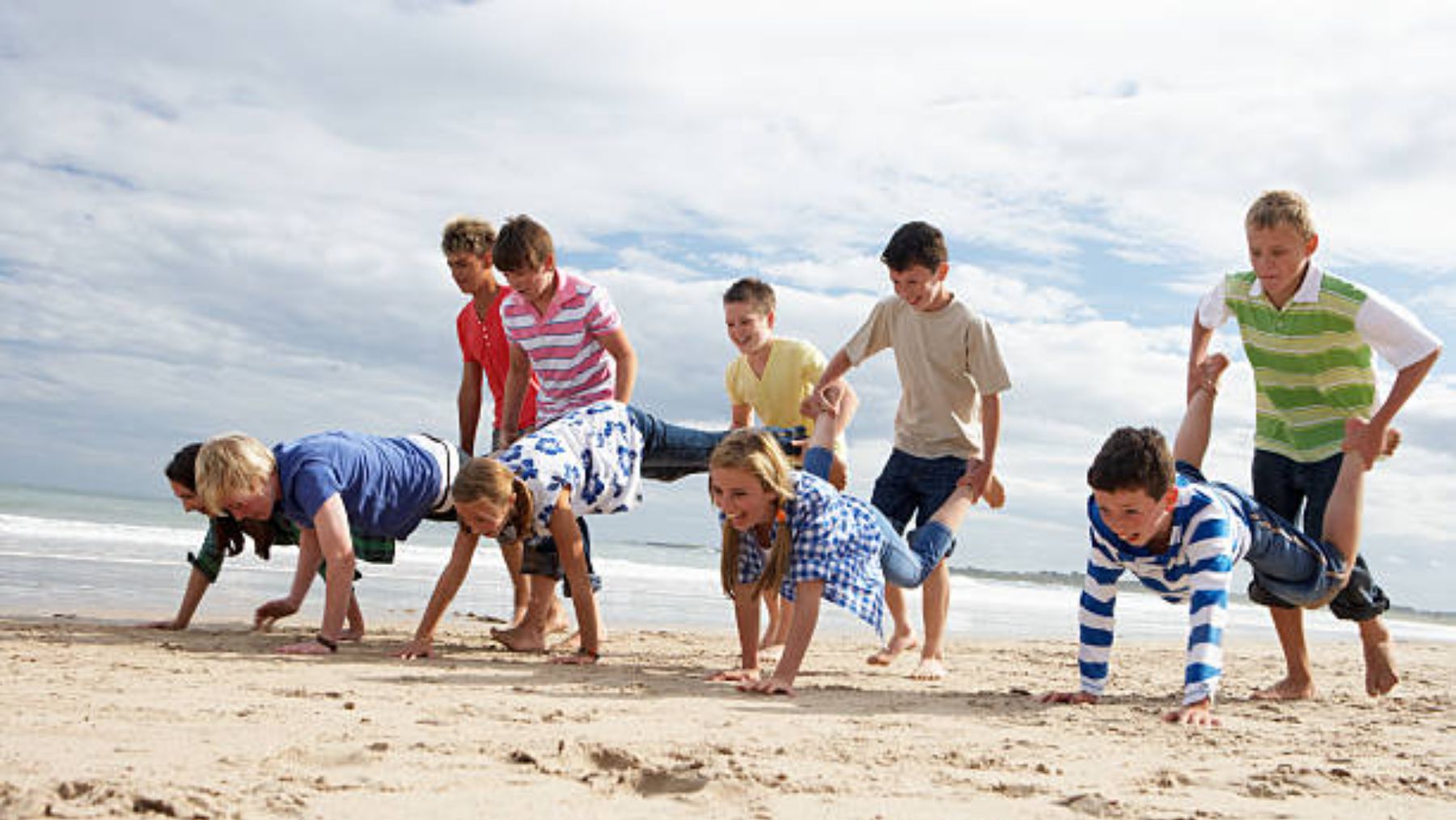 7 Juegos Para Jugar En La Playa Con Los Niños Sin Comprar Juguetes