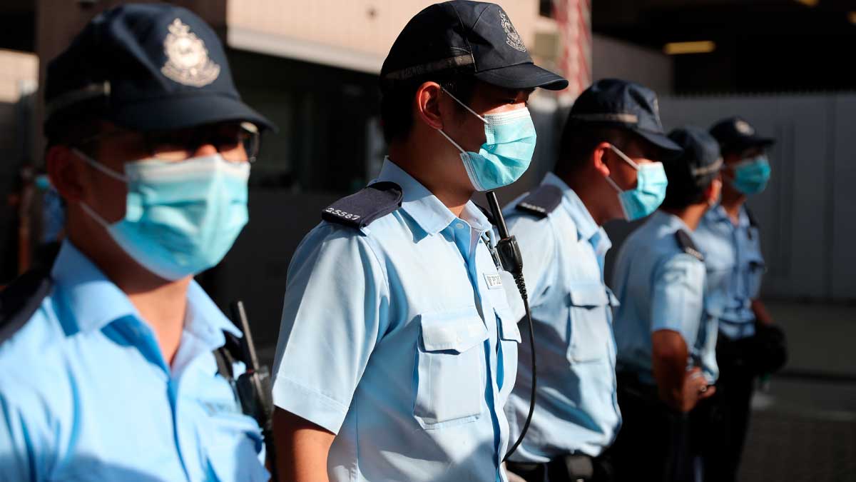 Agentes de policía de Hong Kong. Foto: EP