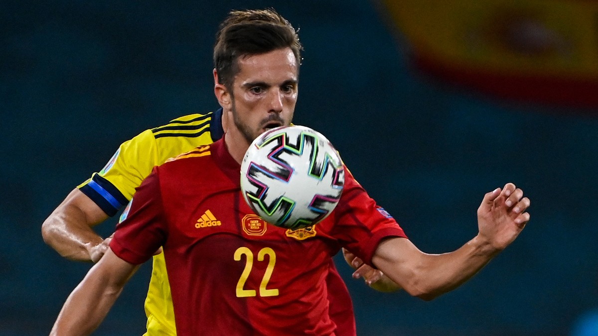 Sarabia, durante un partido con España. (AFP)