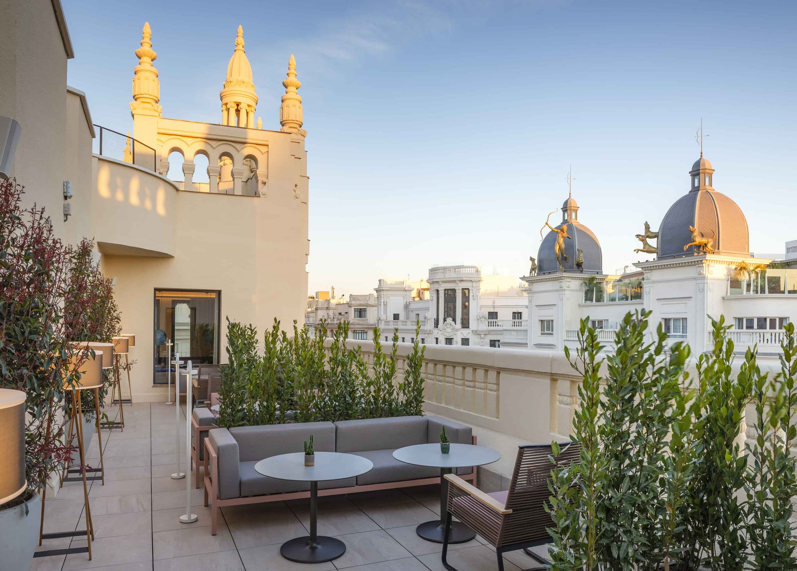 Descubre INNSiDE by Meliá Madrid Gran Vía, un renovado hotel para disfrutar del mejor ocio y gastronomía en su espectacular rooftop