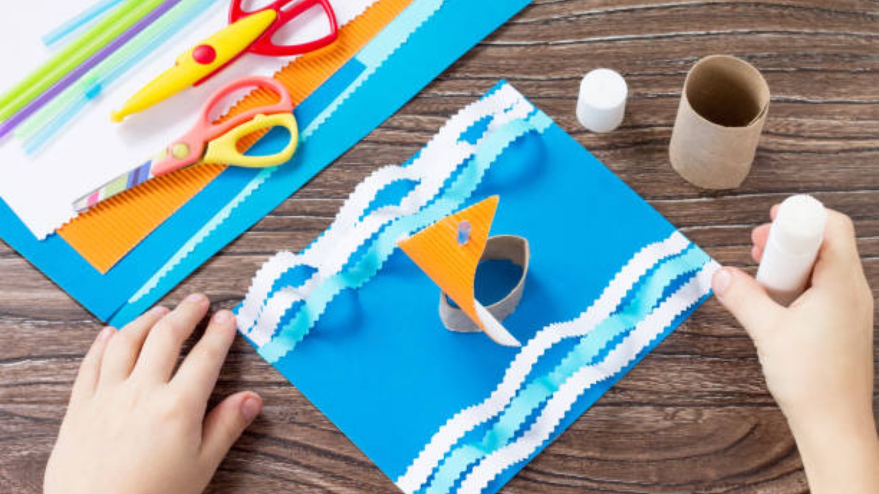 Más de 100 manualidades para niños perfectas para hacer en vacaciones de  verano