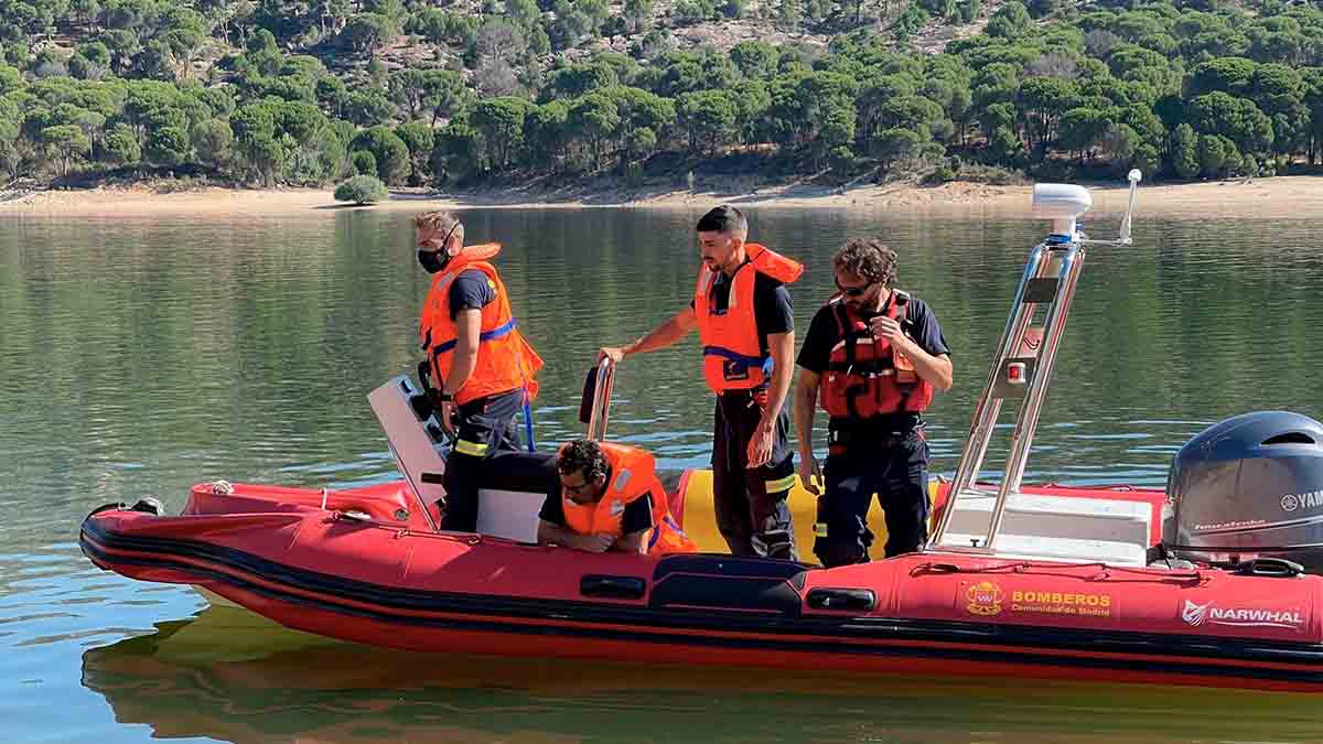 Equipo de búsqueda en el pantano de San Juan.
