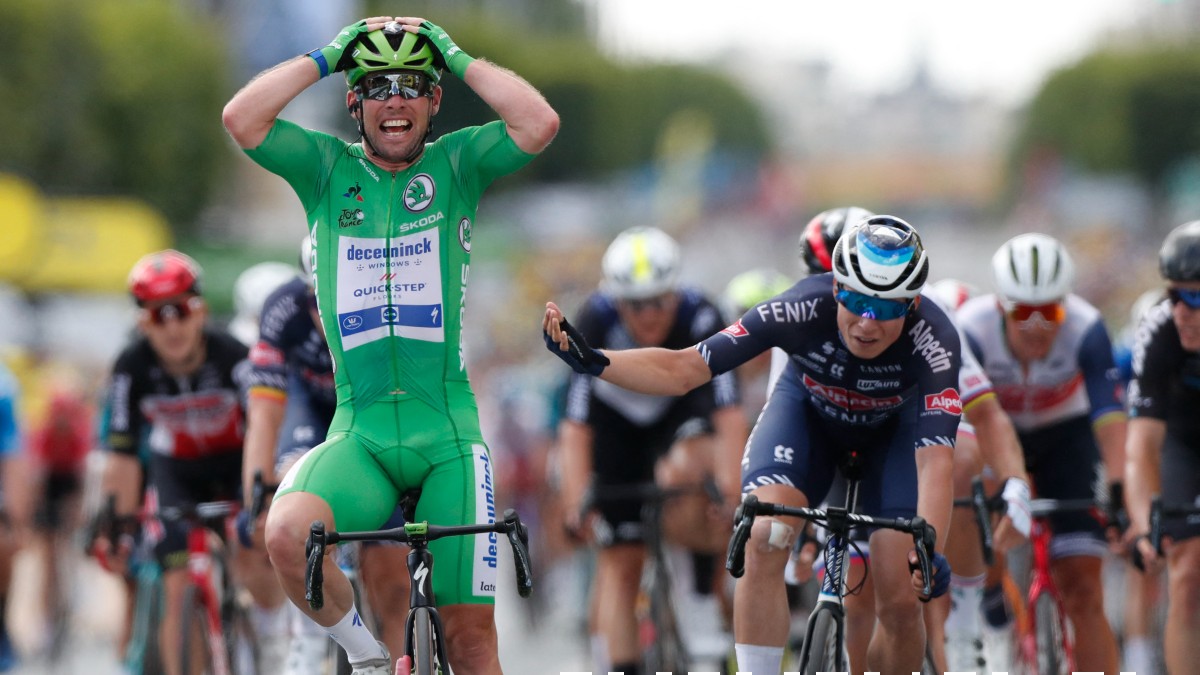 Cavendish celebra su victoria en Chateauroux. (AFP)