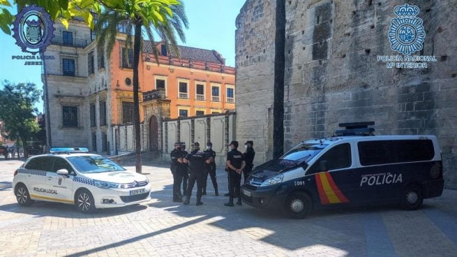Policía Nacional y Policía Local de Jerez.