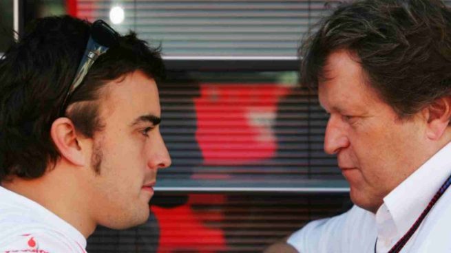 Fernando Alonso y Norbert Haug