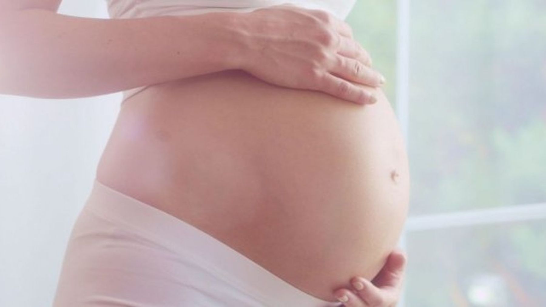 Barriga dura durante el embarazo: causas y cuándo preocuparse