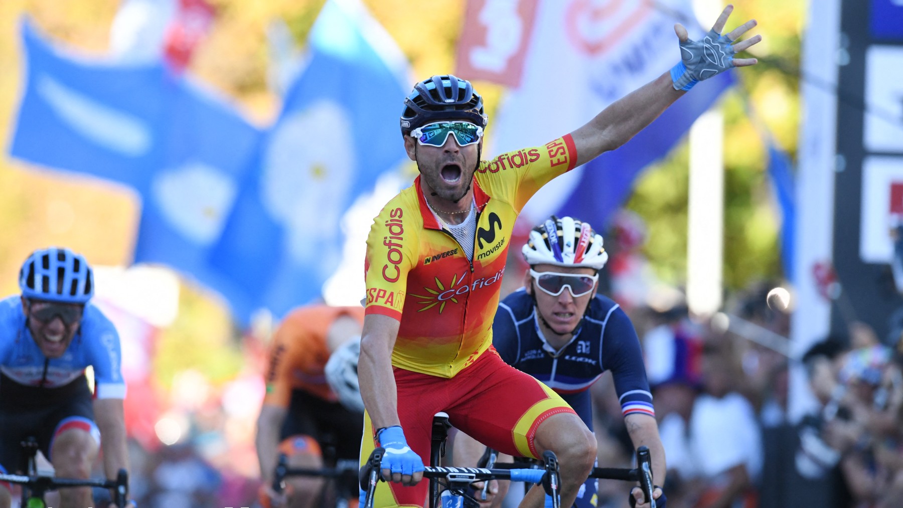 Alejandro Valverde celebra su victoria en el Mundial 2018. (AFP)