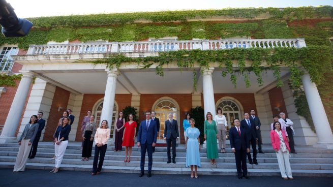 El PP denuncia que los nuevos ministros de Sánchez «se van de vacaciones nada más llegar»