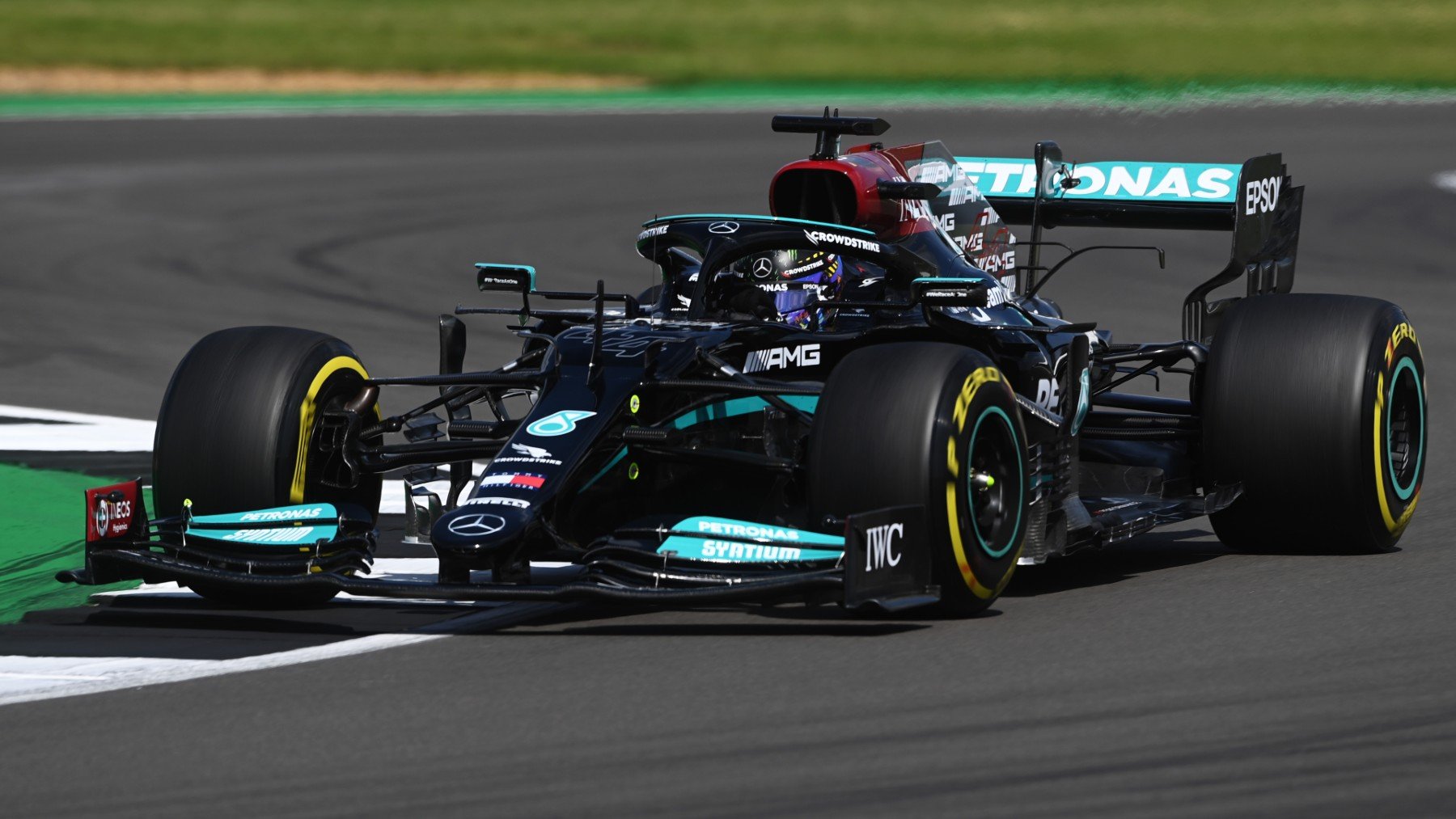 Lewis Hamilton se llevó la primera posición en la clasificación del GP de Gran Bretaña. (Getty)