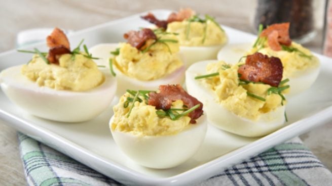 Las 5 recetas de huevos rellenos más refrescantes, originales y deliciosas del verano