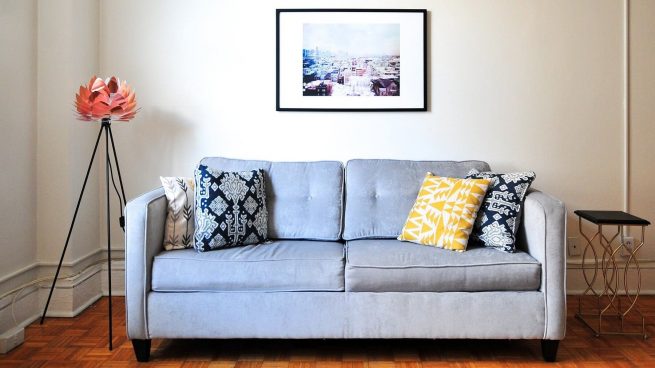 Los 3 mejores remedios caseros para limpiar el sofá