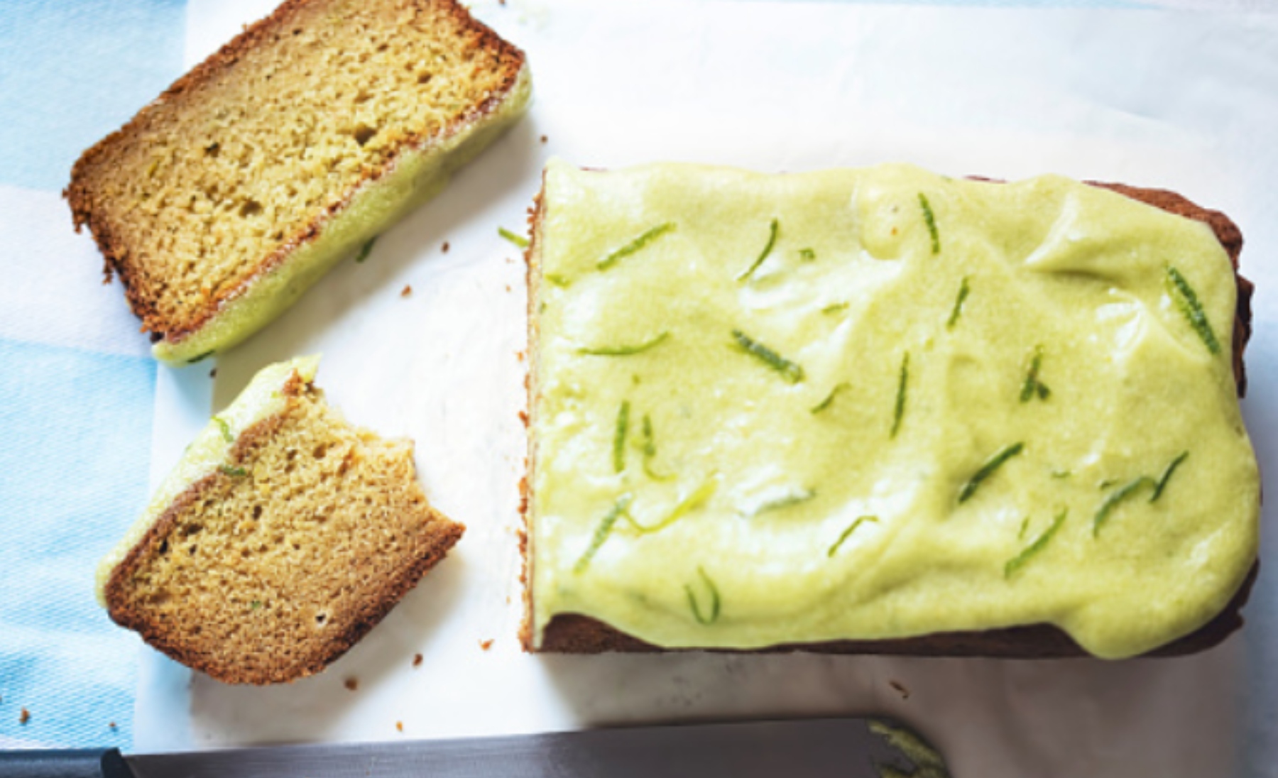 Bizcocho vegano de aguacate y limón, receta del postre que más triunfa en Australia