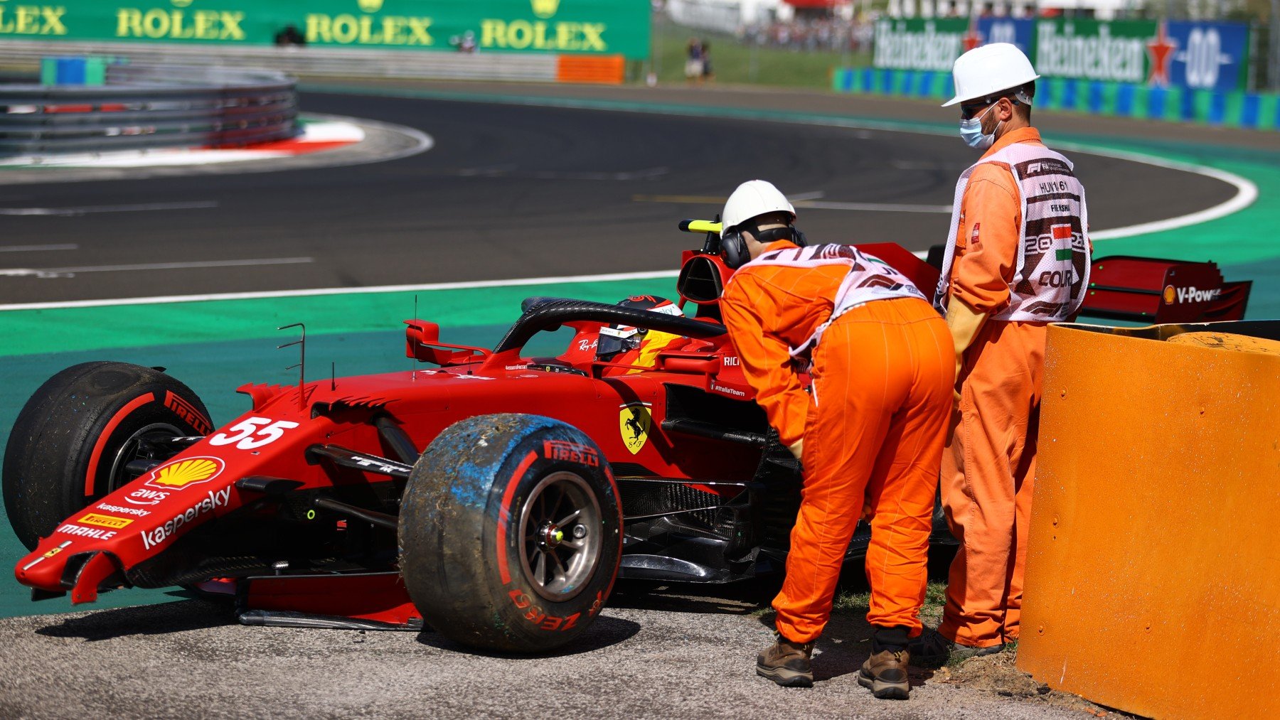 Carlos Sainz, tras el accidente. (Getty)