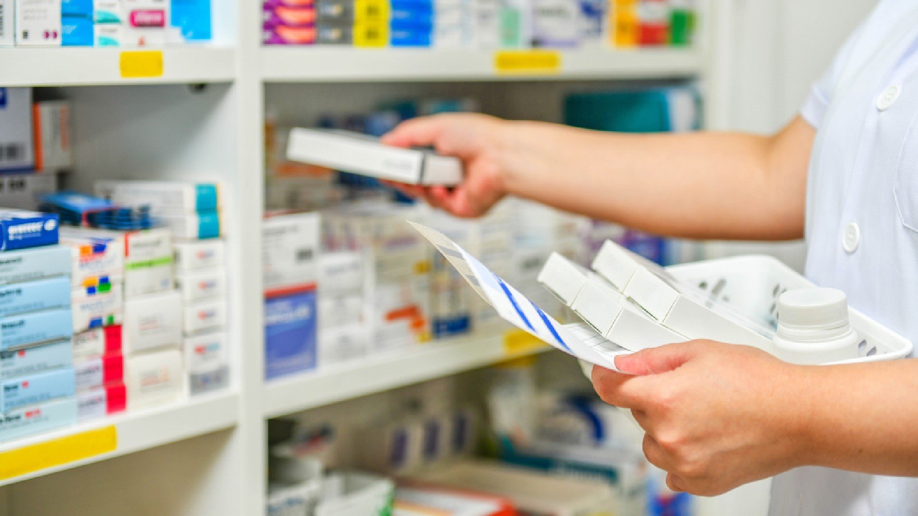 El nuevo texto busca mejorar la adherencia y efectividad de los tratamientos farmacológicos.