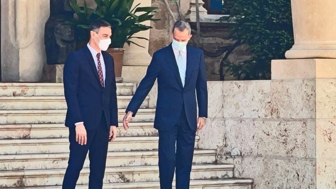 Felipe VI y Pedro Sánchez en Marivent. Foto: Joan Guirado