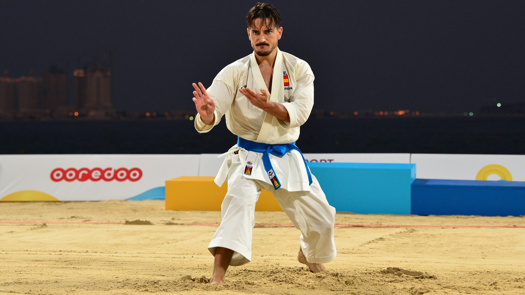 Damián Quintero fue campeón del mundo en los Mundiales de Playa en Doha en 2019. (Getty)