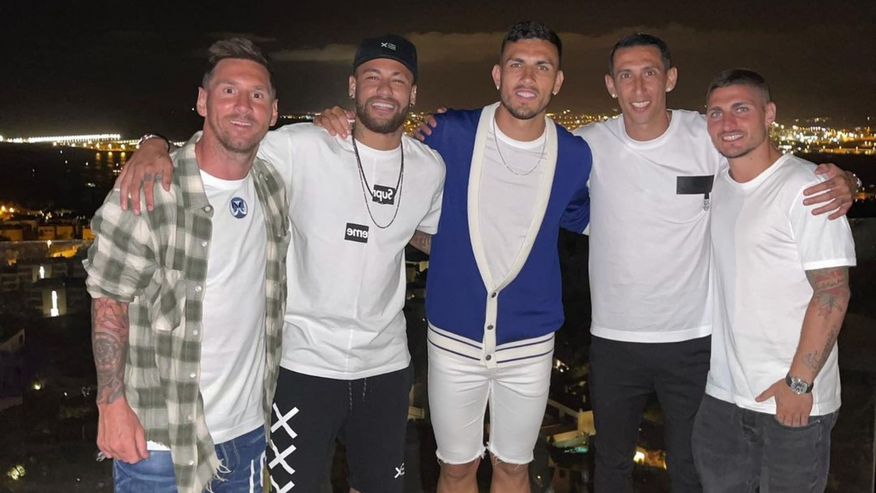 Messi, en Ibiza, junto a Neymar, Paredes, Di María y Verratti.