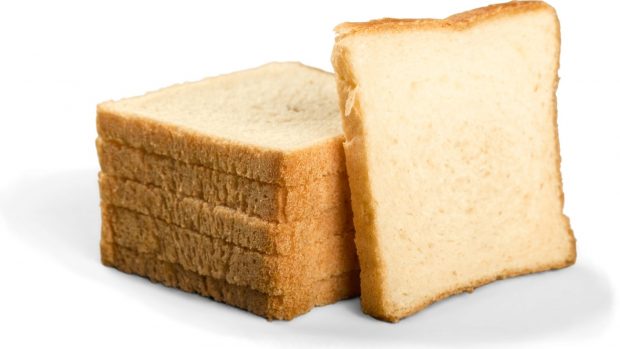 Lo que esconde el pan de molde que se vende con un cierre de plástico