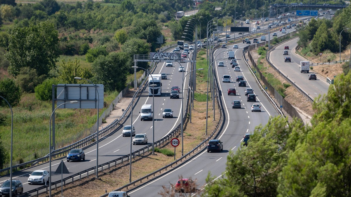 La DGT activa los protocolos de operación salida.