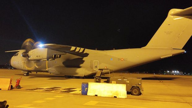 El A400M aterrizando en la base aérea de Torrejón con los primeros evacuados de Afganistán (Foto: P. B.)