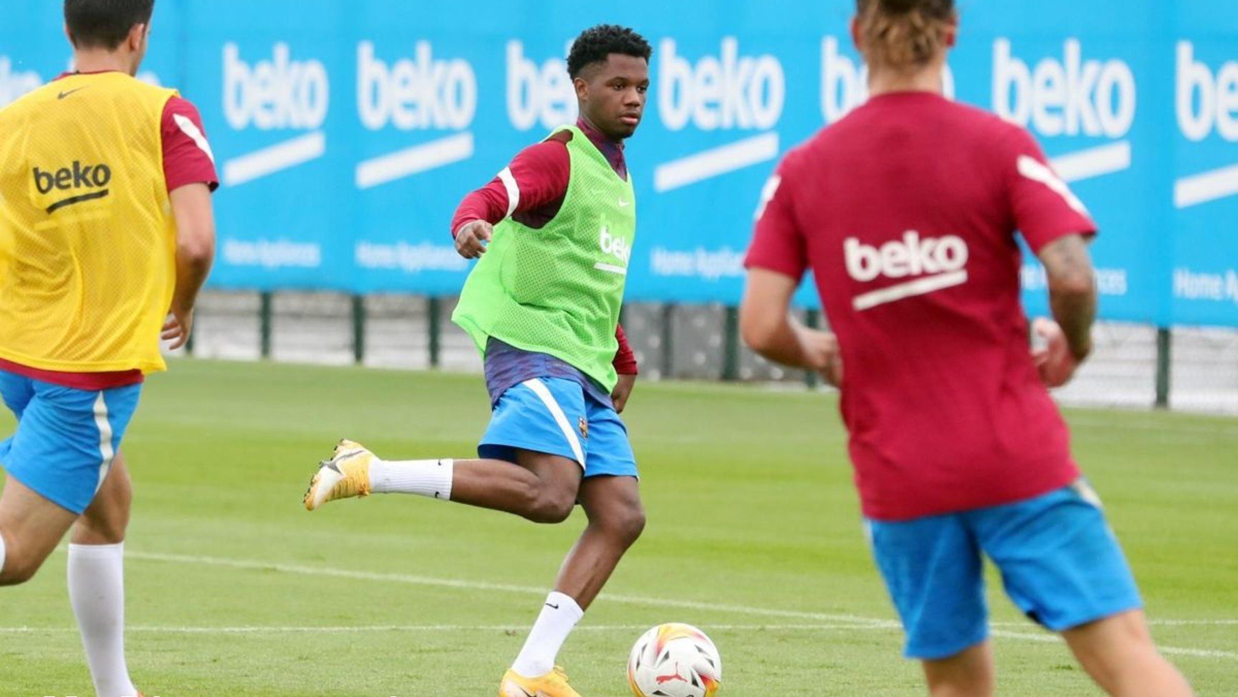 Ansu Fati completa su primer entrenamiento con el grupo tras su lesión. (fcbarcelona.es)