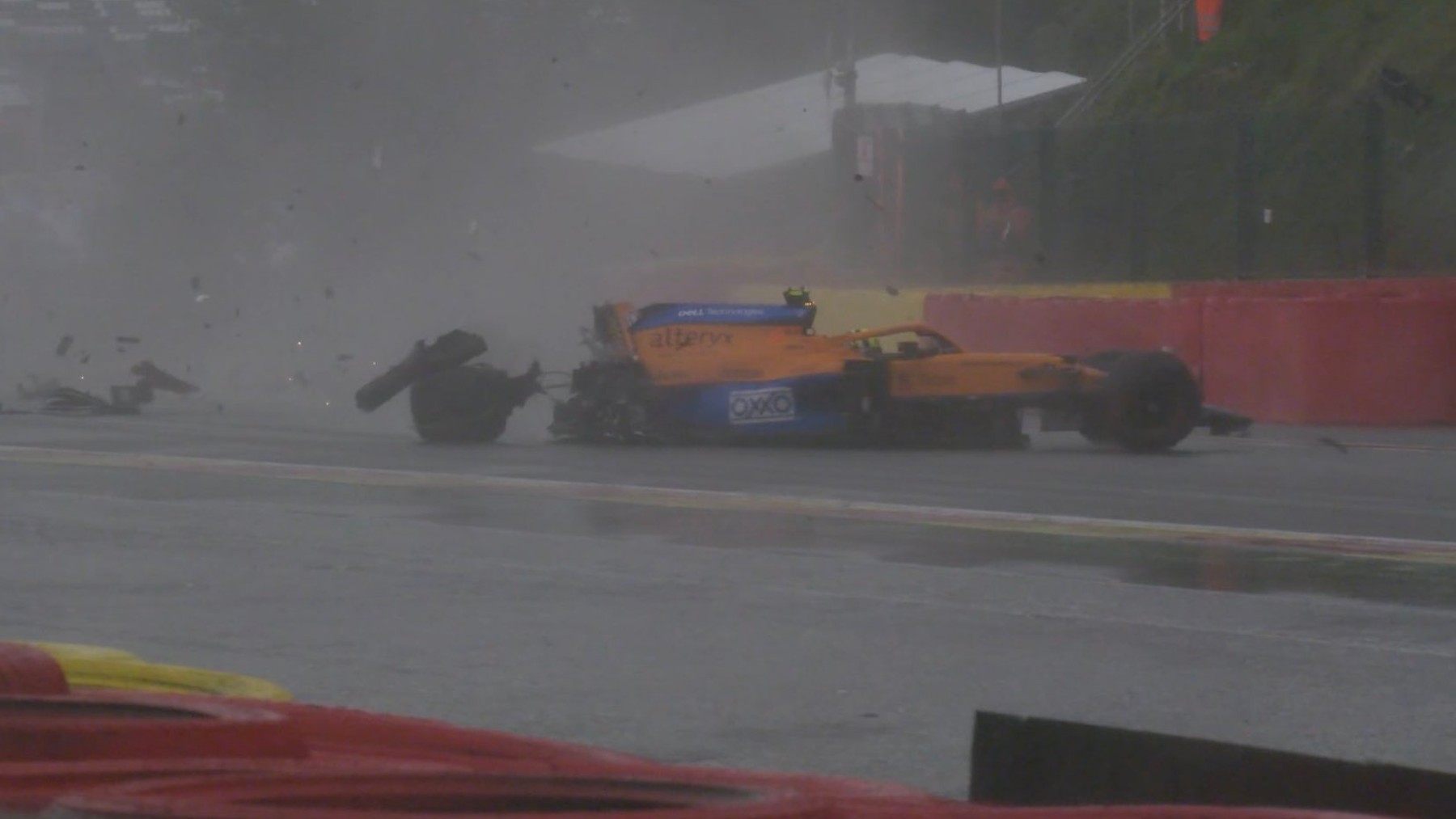 Accidente de Lando Norris en la clasificación del Gran Premio de Bélgica. (Getty)