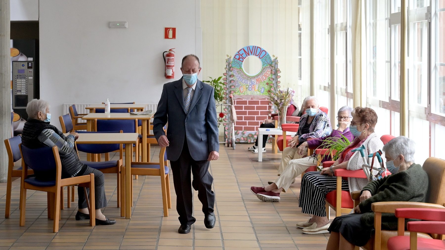 Ancianos en una residencia de mayores (M.DYLAN / EUROPA PRESS).