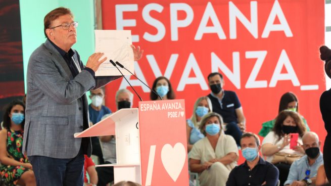 El presidente de la Generalitat, Ximo Puig, durante el acto del PSOE en Jaén
