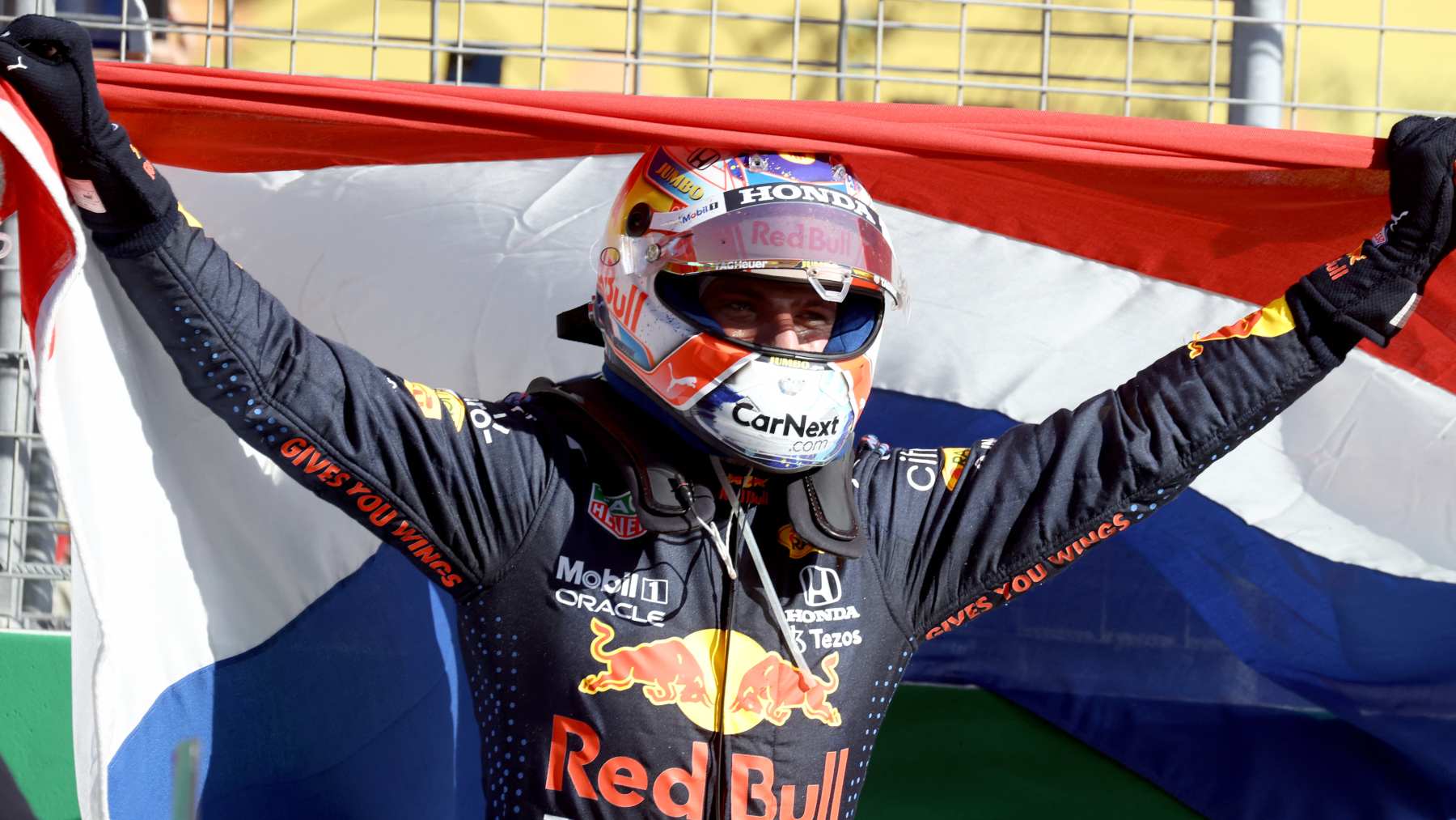 Max Verstappen gana el GP de los Países Bajos y se pone al frente de la clasificación del Mundial de Fórmula 1. (AFP)