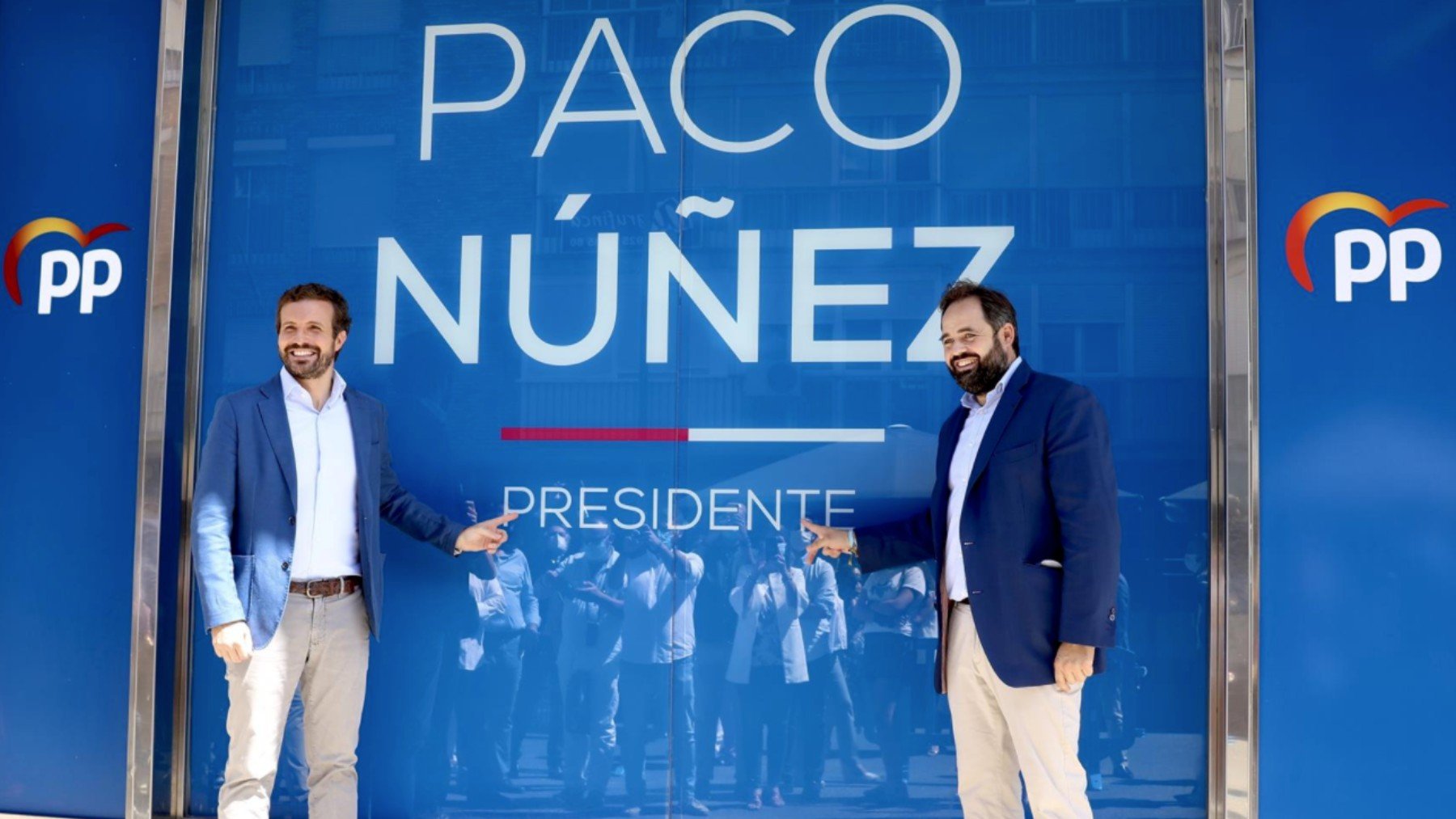 El presidente del PP Pablo Casado junto al presidente del PP Castilla-La Mancha Paco Núñez.