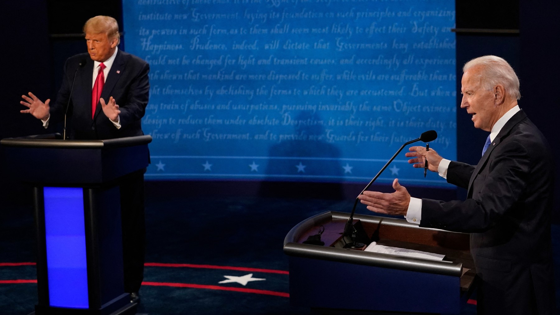 Trump y Biden, en un debate electoral. (AFP)