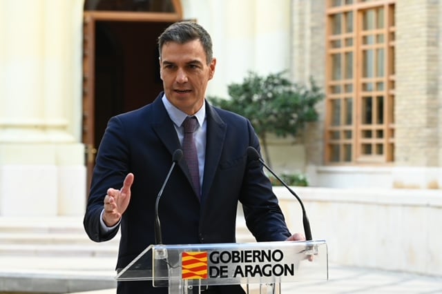 Sánchez, este jueves, durante su visita a Zaragoza.