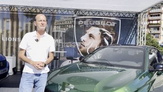 Eduardo Ajuria (Peugeot):"Tenemos el 70% de nuestra gama de vehículos con una versión electrificada y en el año 2025 será del 100%".