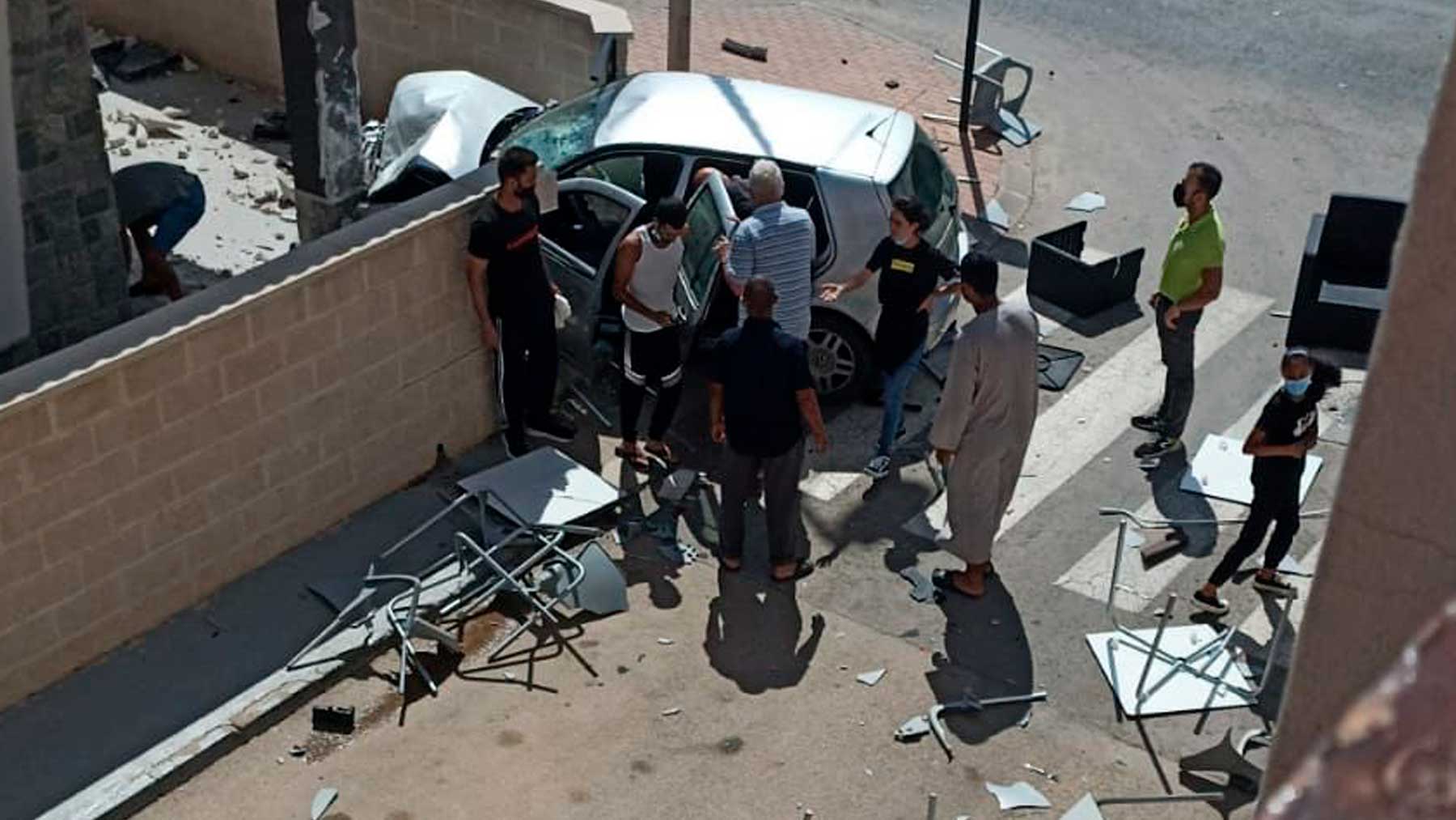 Vecinos de Torre Pacheco, en Murcia, tras el atropello donde han muerto dos personas.