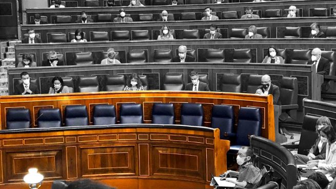 El Gobierno desprecia al Congreso: 16 de los 22 ministros dan la espantada ante la ausencia de Sánchez