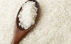 El arroz blanco perfecto no se hace con agua y los chefs expertos lo avalan: los ingredientes que muchos pasan por alto