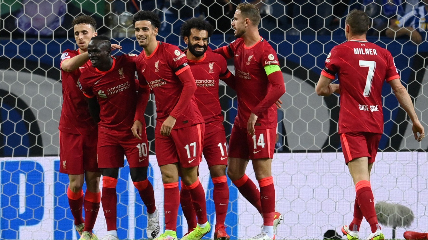 Los jugadores del Liverpool celebran un gol ante el Oporto. (Getty)