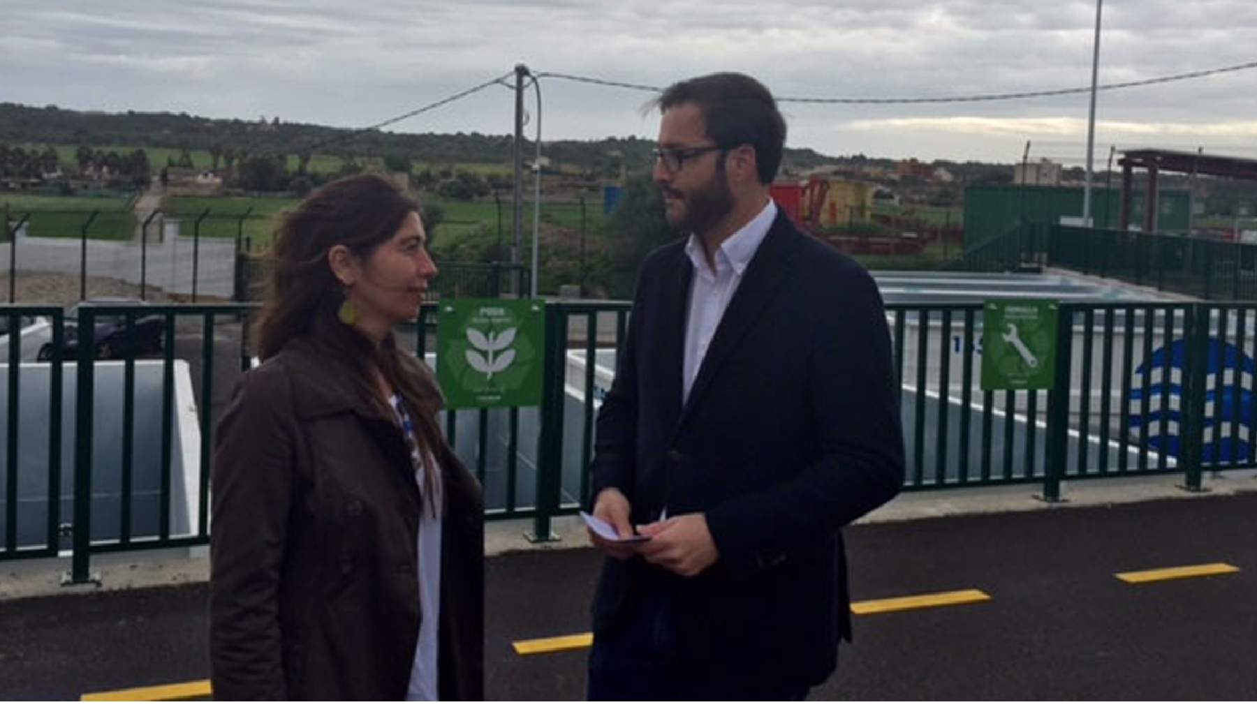 El alcalde socialista de Palma con la edil nacionalista de Més, Neus Truyol.