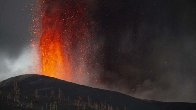 Lo que debes saber para protegerte ahora que la lava ha llegado al mar en La Palma