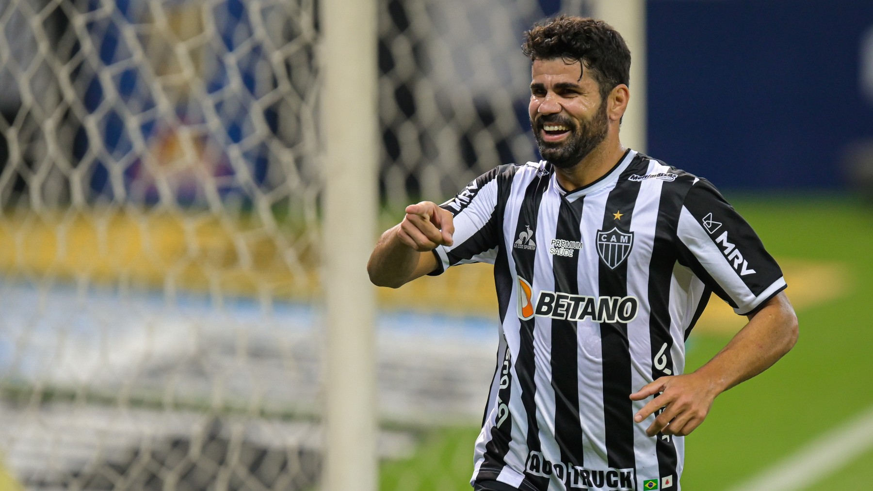 Diego Costa celebra un gol con el Atlético Mineiro. (Getty)