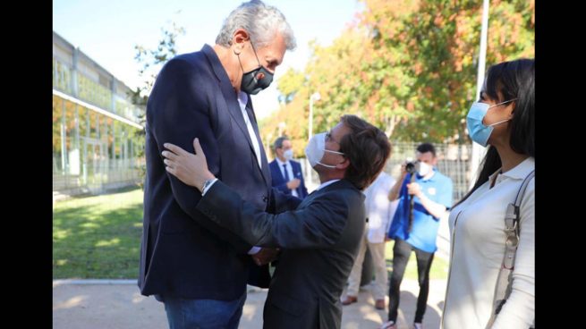 Fernando Romay y José Luis Martínez-Almeida (Foto: Facebook).