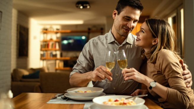 Mercadona lanza el producto estrella para tus cenas románticas por 3,50: ¡no dejarás de beberlo!