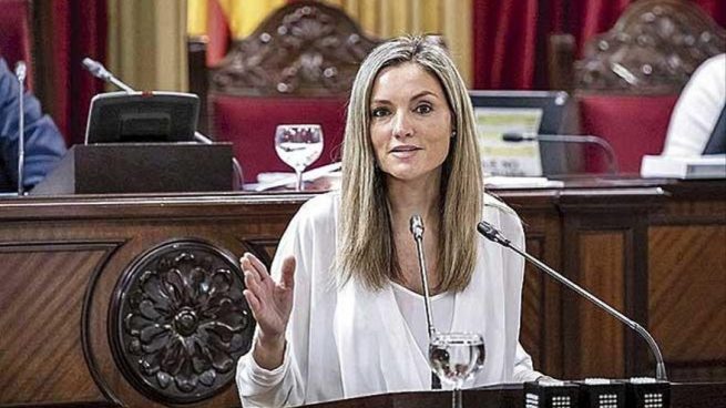 La líder de Ciudadanos en Baleares, Patricia Guasp, en el Parlament.