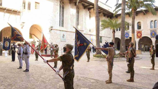 Homenaje a los caídos en el Palacio de La Almudaina de Palma.