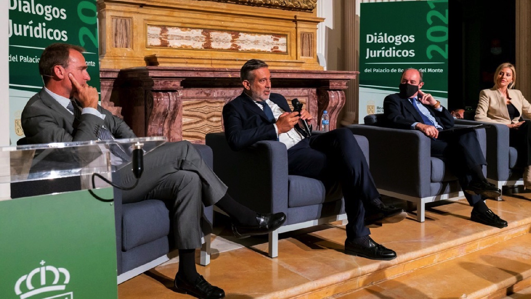Encuentro con Enrique López, Celso Rodríguez Padrón y Carolina Mata.