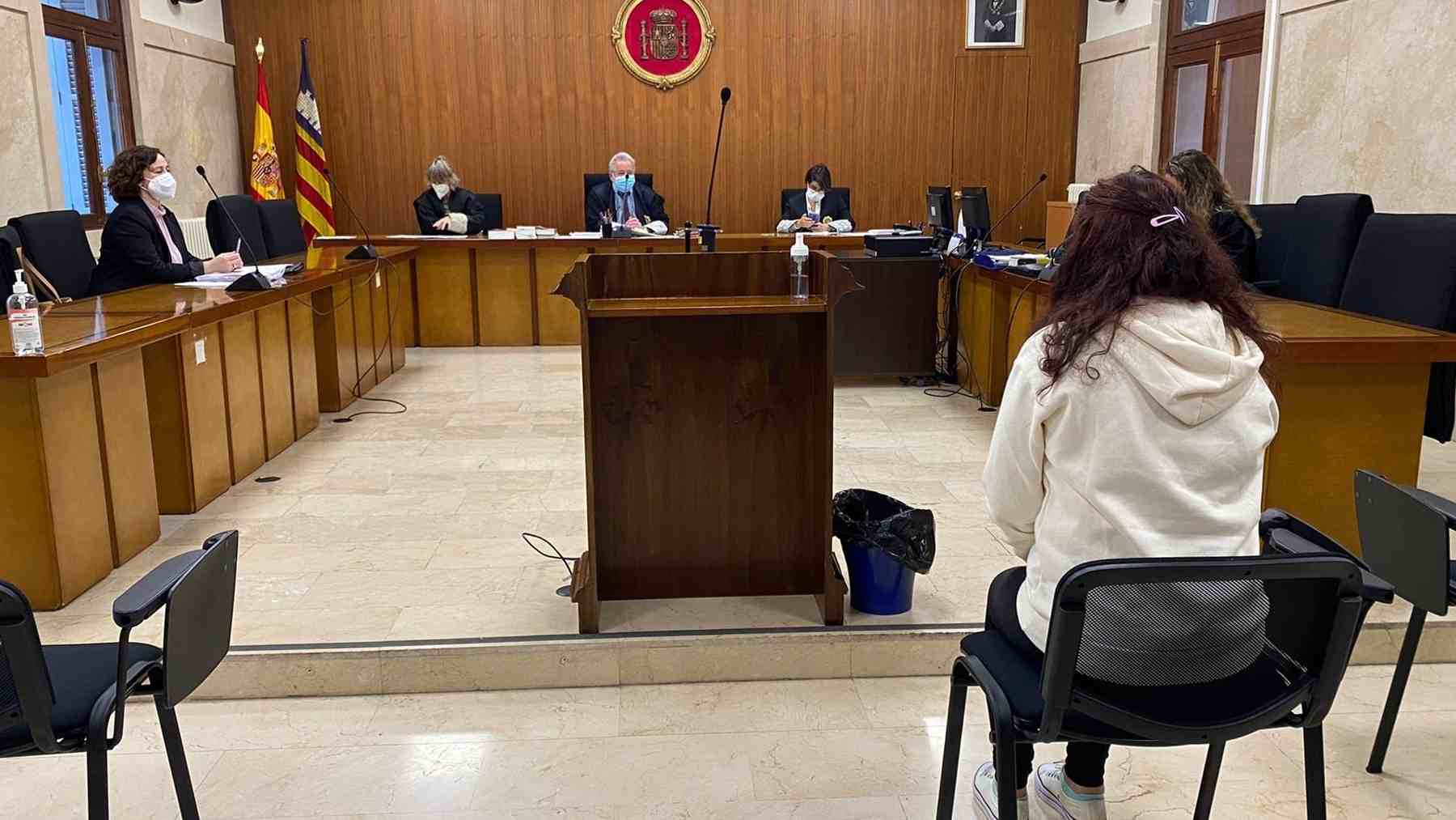 Juicio en la Sección Segunda de la Audiencia Provincial de Baleares por un delito de tentativa de homicidio. Foto: Europa Press