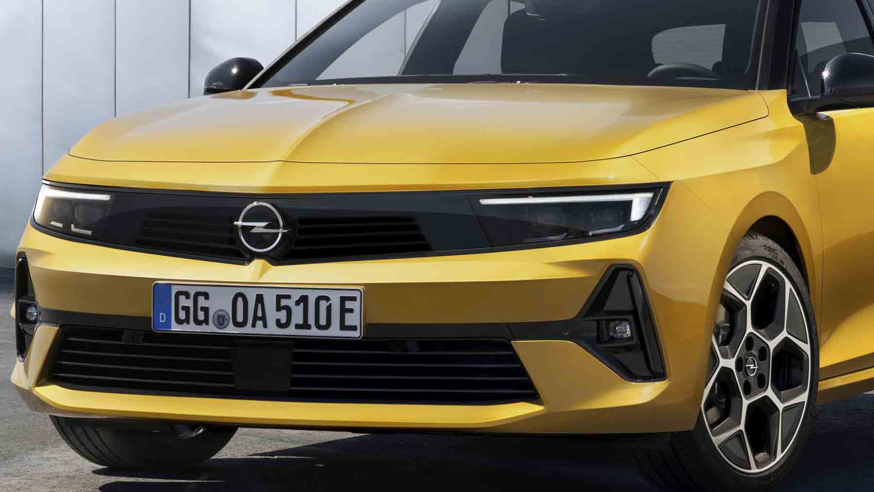 El nuevo Opel Astra llegará en 2022 con un precio a partir de 22.700 € y una versión híbrida como novedad