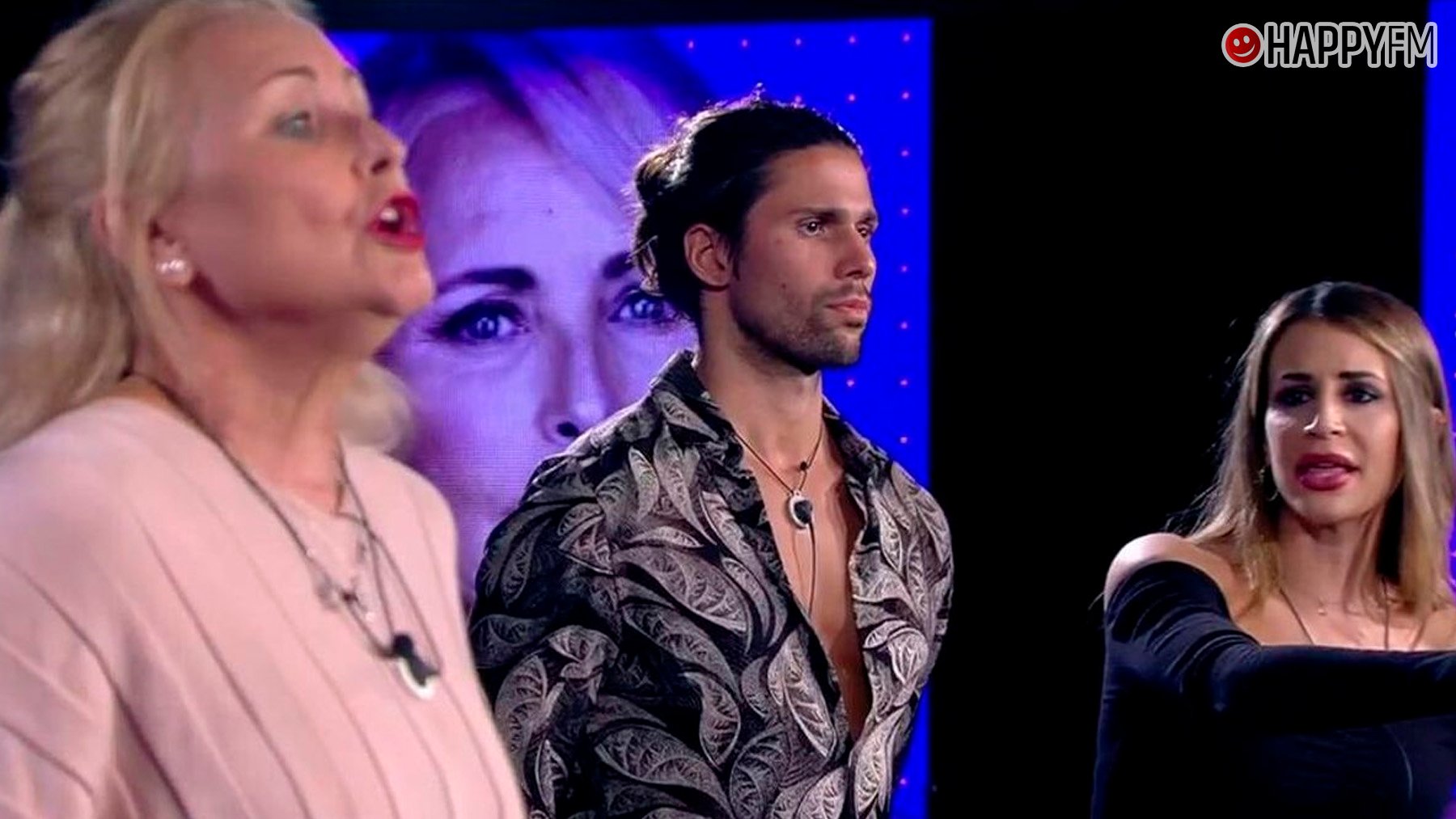 Cristina Porta, Lucía Pariente y Luca Onestini
