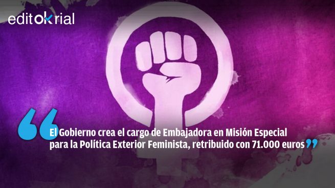 Un dispendio intolerable y una solemne y cursi estupidez